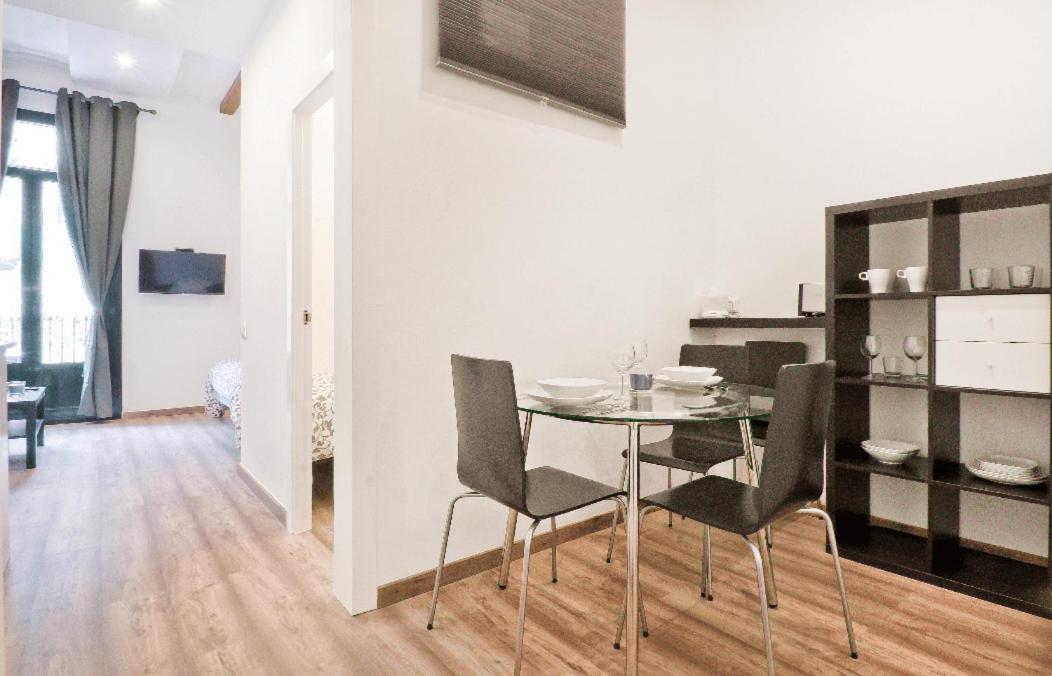 Place Diputacio Apartment Barcelona