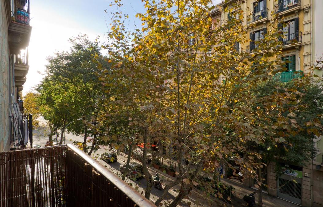 Place Diputacio Apartment *