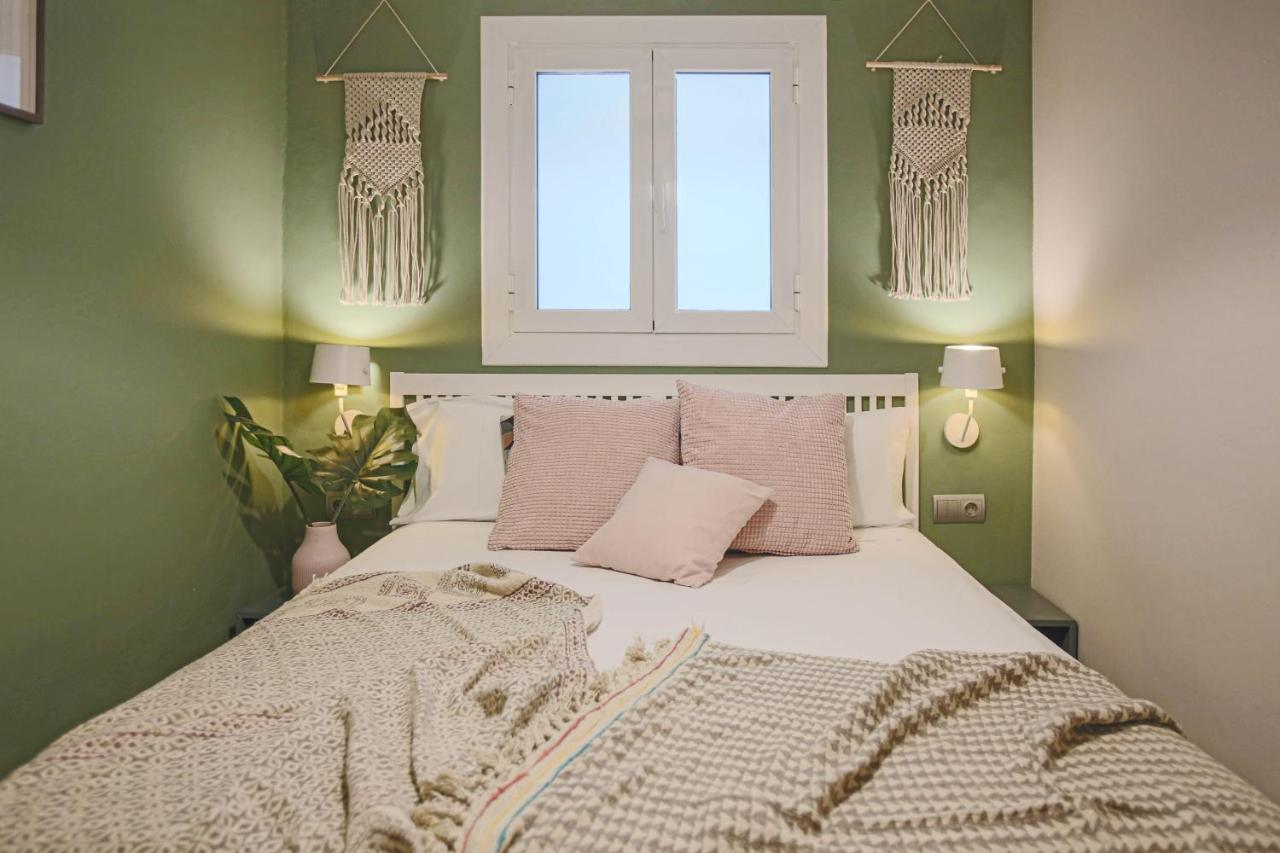 Place Diputacio Apartment