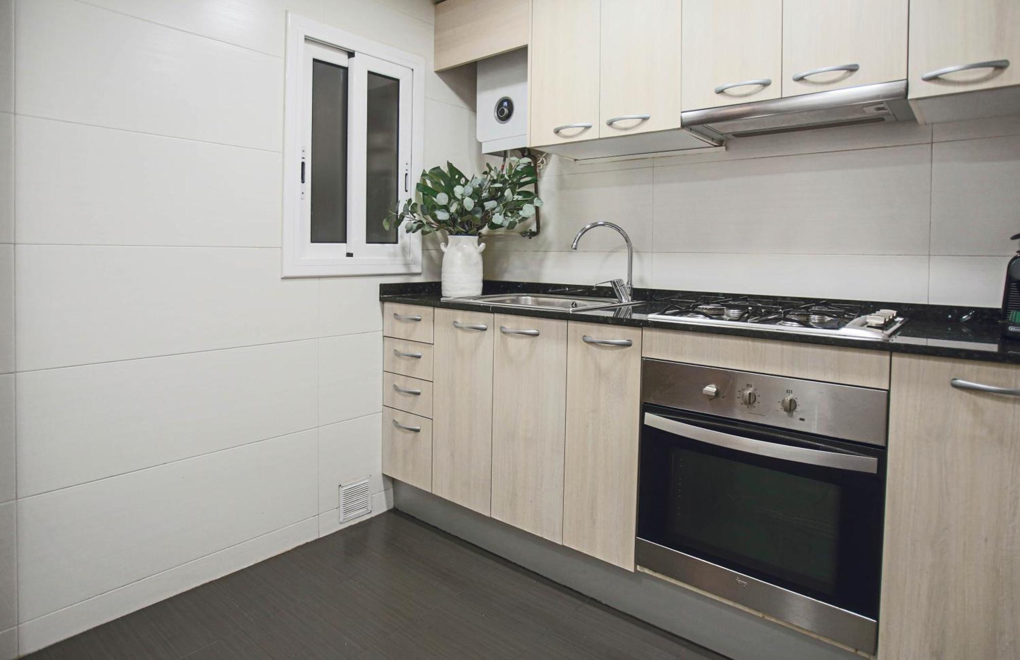 Place Diputacio Apartment *