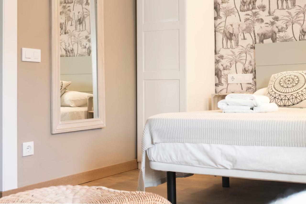 Place Diputacio Apartment Barcelona
