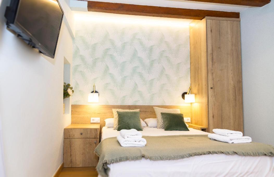 Place Diputacio Apartment Barcelona